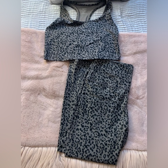 Evolution and Creation Matching Set - Picture 5 of 7